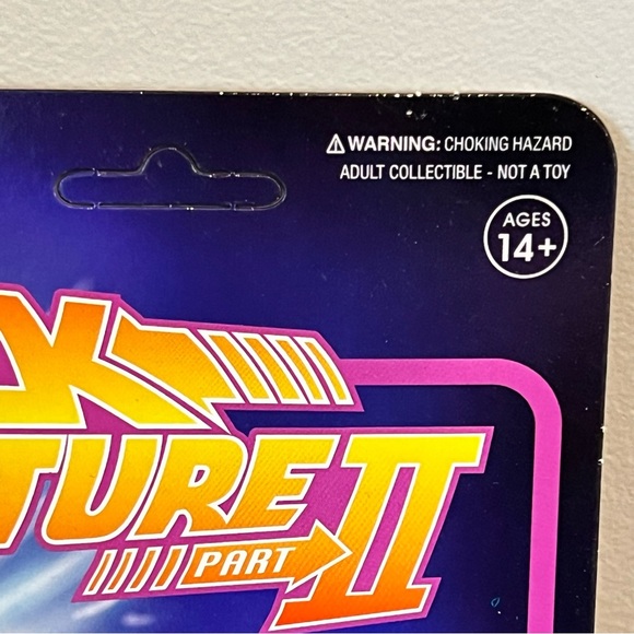 Super7 - Back to the Future II - ‘Future Marty’ - (Reaction Figures) - UNPUNCHED - Picture 2 of 6